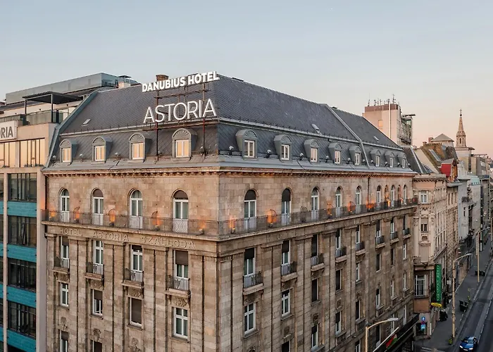 Strandhotel: Danubius Hotel Astoria City Center