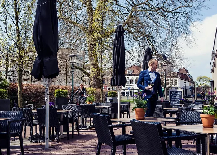 4-Sterne-Hotel: Carlton Square Hotel