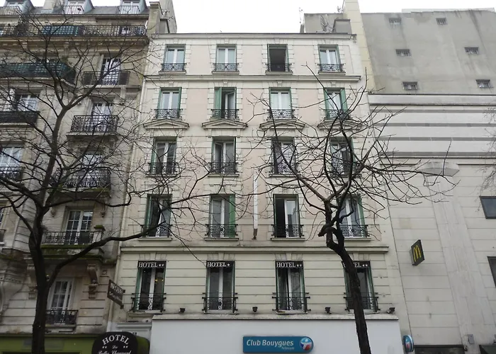 Hotel Am Des Buttes Chaumont