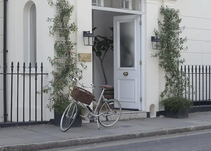  Inhabit Southwick Street, A Member Of Design s