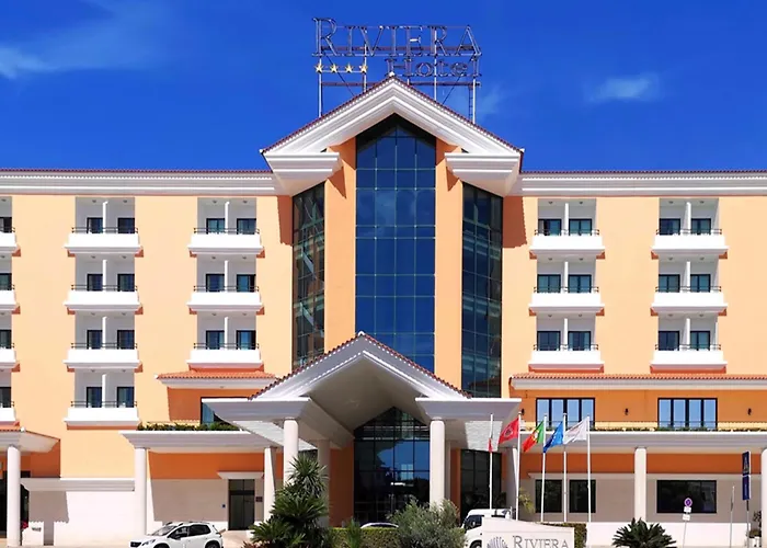 Zentrales Hotel: Riviera Hotel