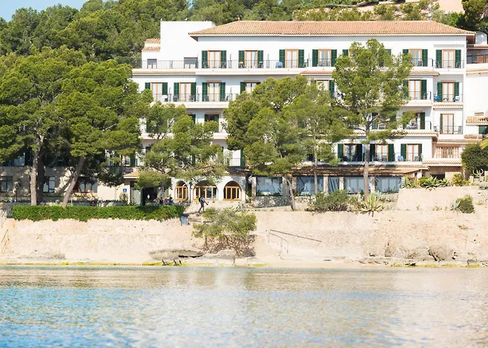  Cala Fornells