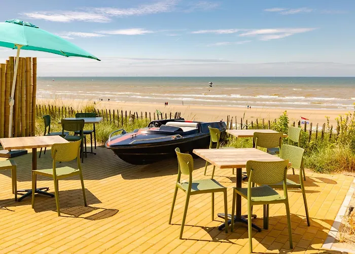 Beachhouse Hotel