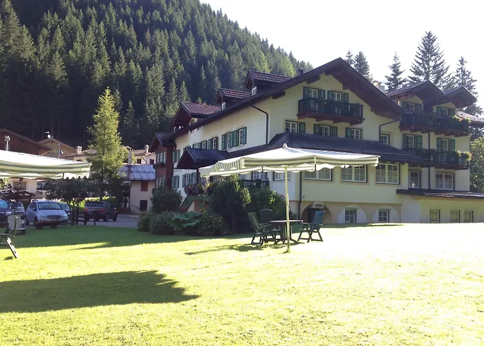 Hotel Villa Rosella Park & Wellness