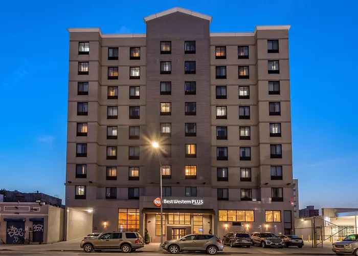  Best Western Plus Plaza