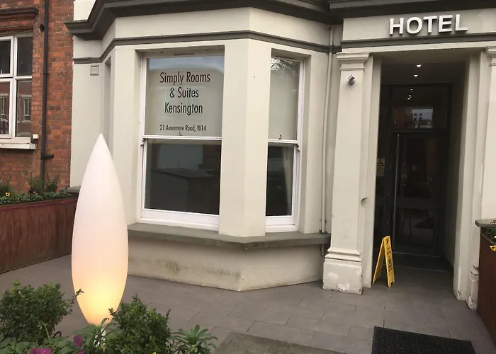 4-Sterne-Hotel: Simply Rooms & Suites