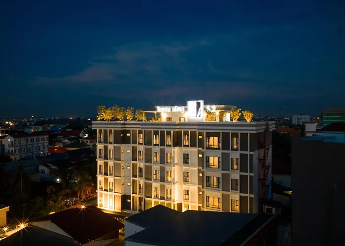 S 2 Modern Boutique Hotel