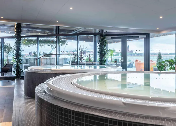 Strandhotel: Radisson Blu Riverside Hotel