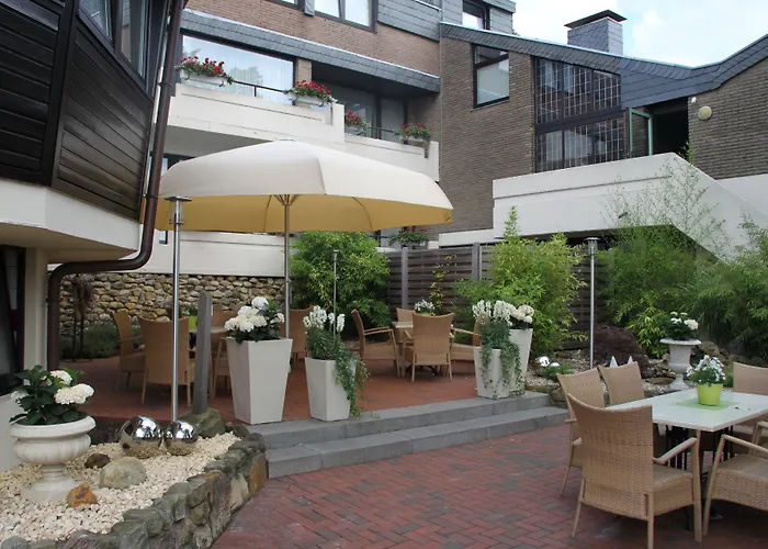 3-Sterne-Hotel: Am Berghang