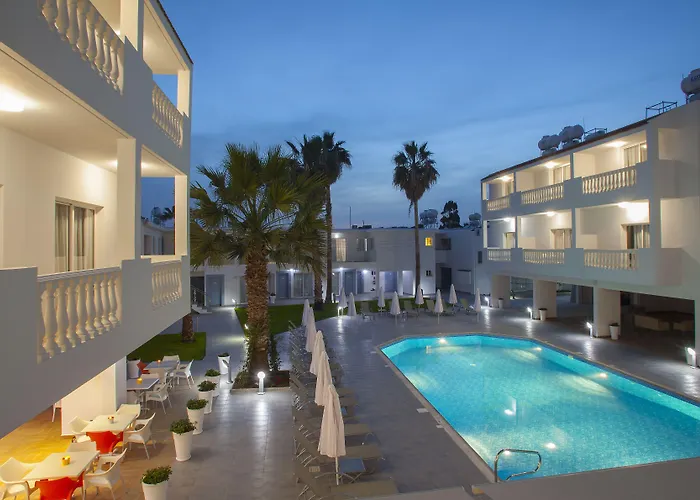 Princessa Vera Apartments