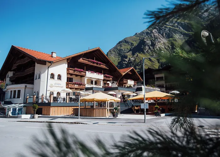 Hotel Mittagskogel Pitztal