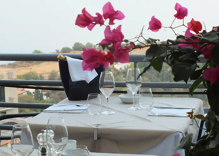  Taormina Palace