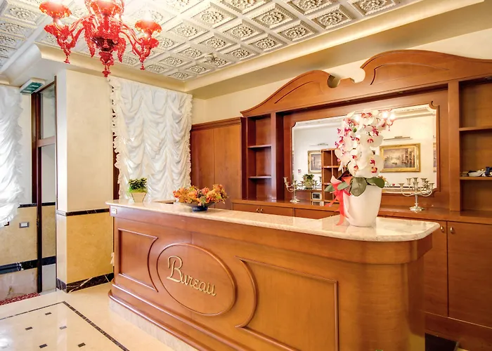 Günstiges Hotel: Domus Cavanis