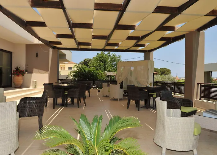 Santa Helena Hotel (Adults Only)