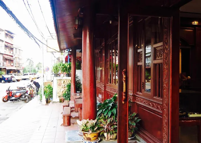 Khampiane Boutique Hotel
