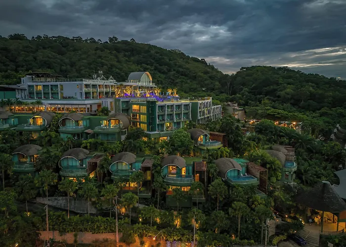 5-Sterne-Hotel: Crest Resort & Pool Villas - Sha Extra Plus