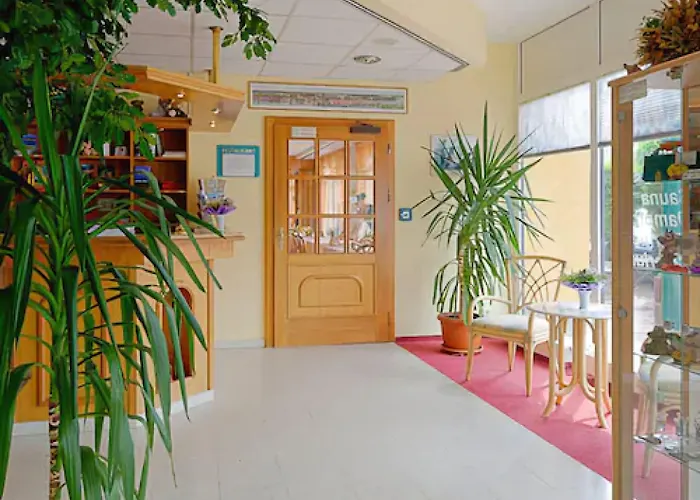 3 SterneHotel Malchow Garni HP Ausgeschlossen