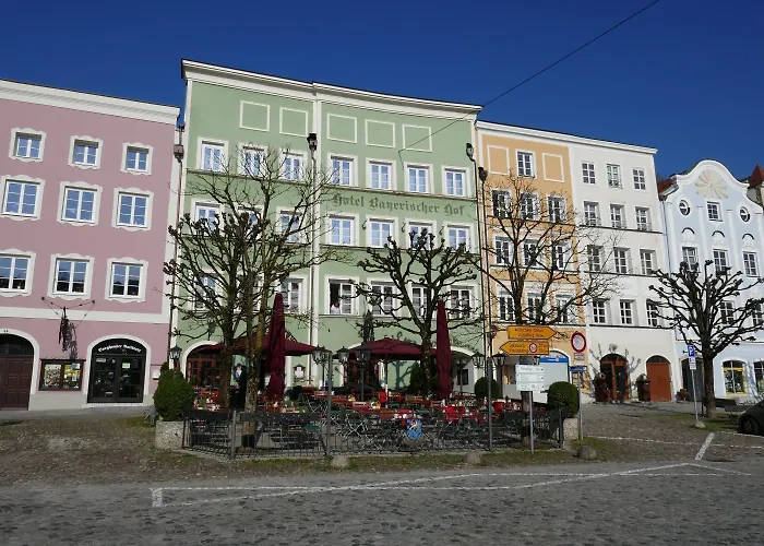 3-Sterne-Hotel: Bayerischer Hof