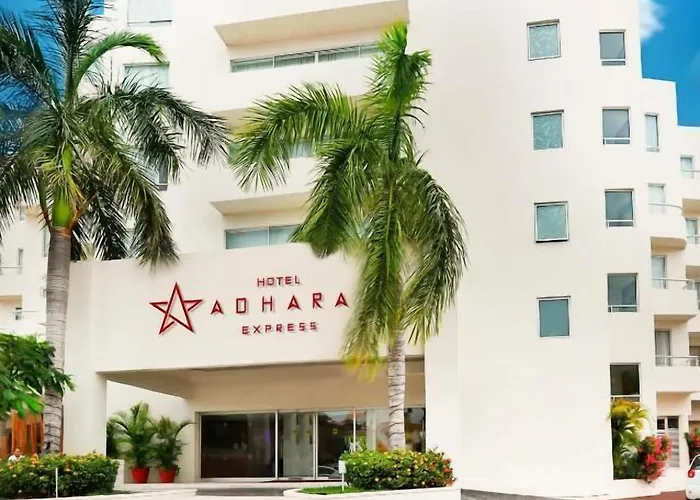 3-Sterne-Hotel: Adhara Express