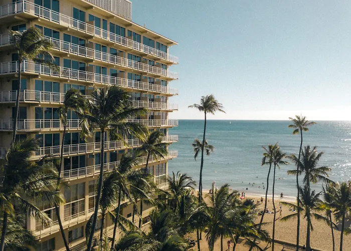 Kaimana Beach
