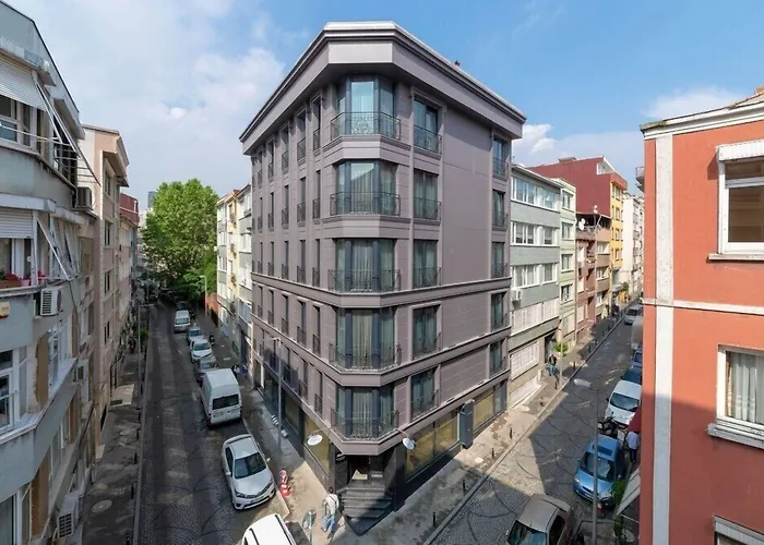  La Wisteria Boutique Istanbul