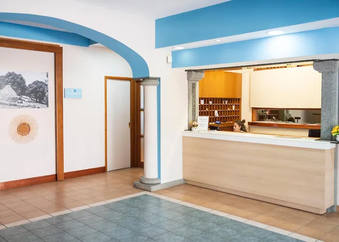 Hotel Am Mimose Beach Village