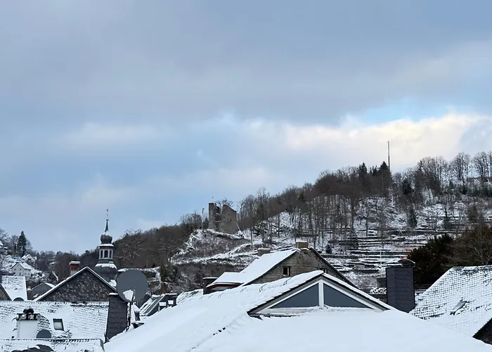 Hotel Alt Montjoie