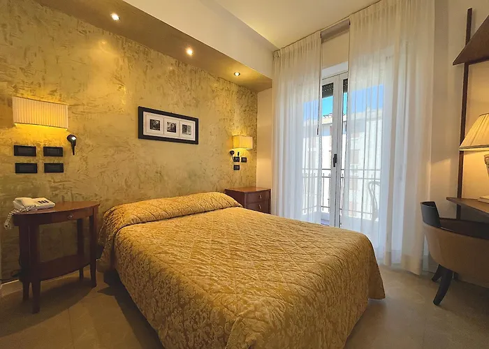 Hotel mit Whirlpool Regina