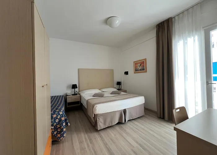 3-Sterne-Hotel: Hotel Strand A Frontemare