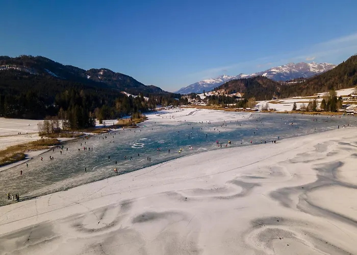 Kärntnerhof- Das Seehotel Am Weissensee!