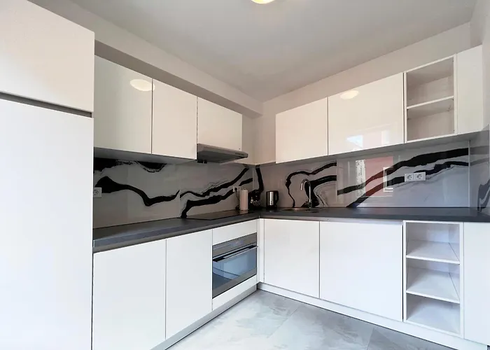 Nurban Apartments Goho