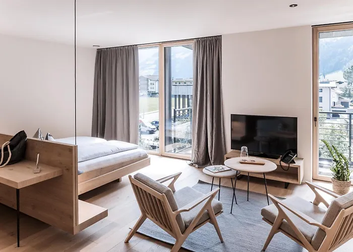 Zelloon Boutique Hotel