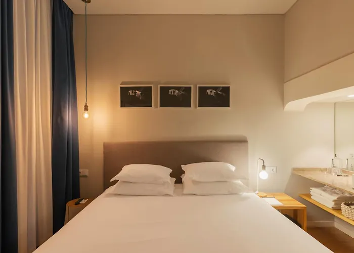 Esqina Urban Lodge