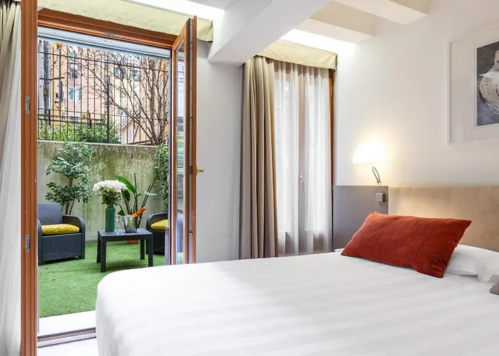 Leone Hotel