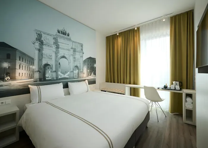 Super 8 By Wyndham City West