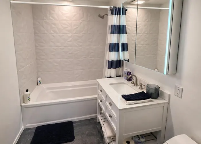 A Place In The Sun Hotel - Adults Only Big Units, 24H Heated Pool & Spa In 1 Acre Park Prime Location, Dog Friendly, Top Midcentury Modern Boutique Hotel