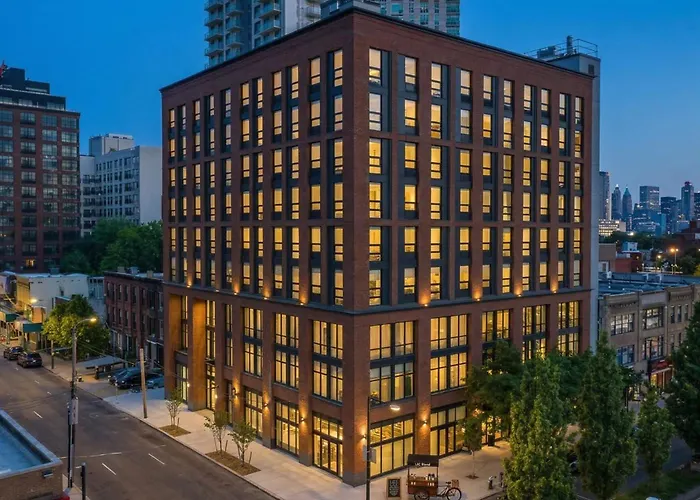 Lodge: Court Square Hotel Long Island City New York , Belvilla District 6 Formerly Sonder