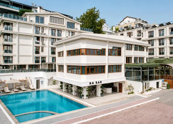 Qinn Hotel
