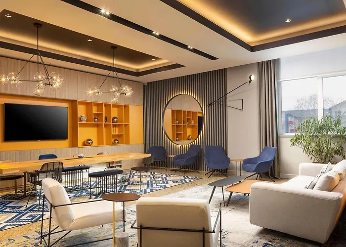 Hotel nahe College: Mercure Sibiu Airport