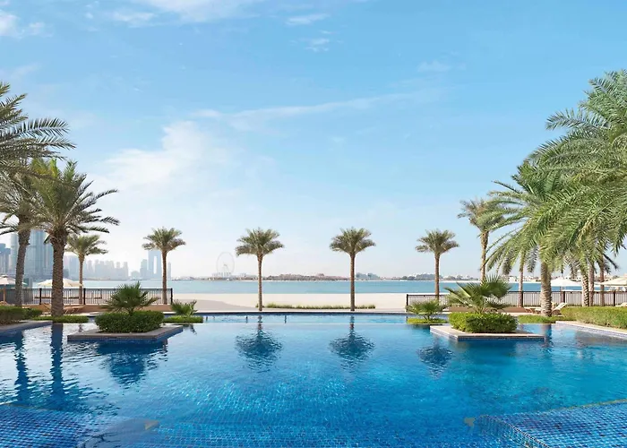 Resort: Fairmont The Palm