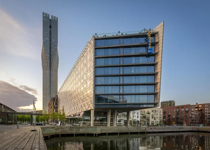 Hotel Am Strand Radisson Blu Riverside