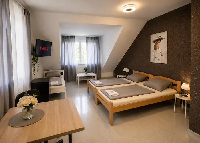  Moderne