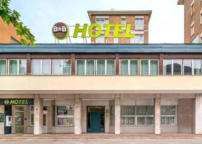 B&B Como City Center