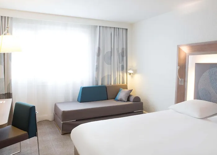  Novotel Bordeaux Lac