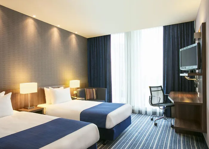 3 SterneHotel Holiday Inn Express Rotterdam - Central Station By Ihg