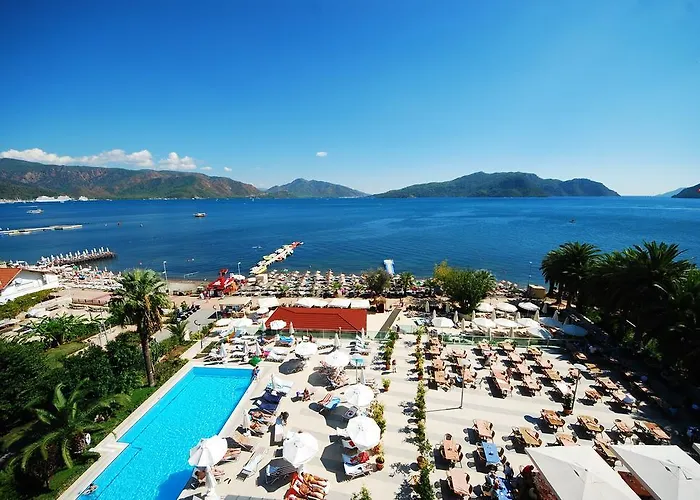 Strandhotel: Pasa Beach Hotel