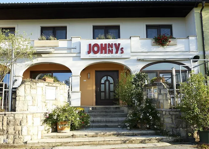 Weinhandl&Johnnys Pizzeria