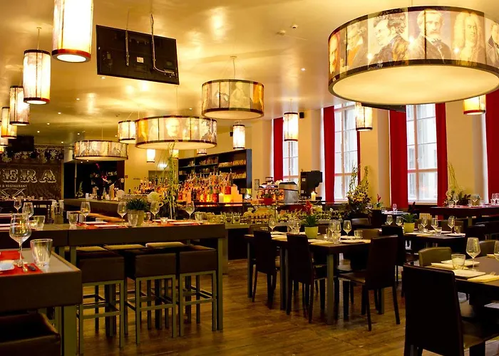 Hotel mit Whirlpool Plus Berlin Hostel Und