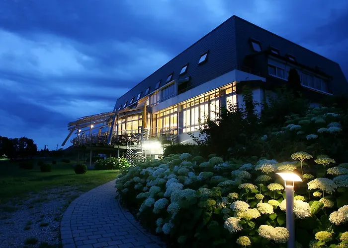 Stausee-Hotel