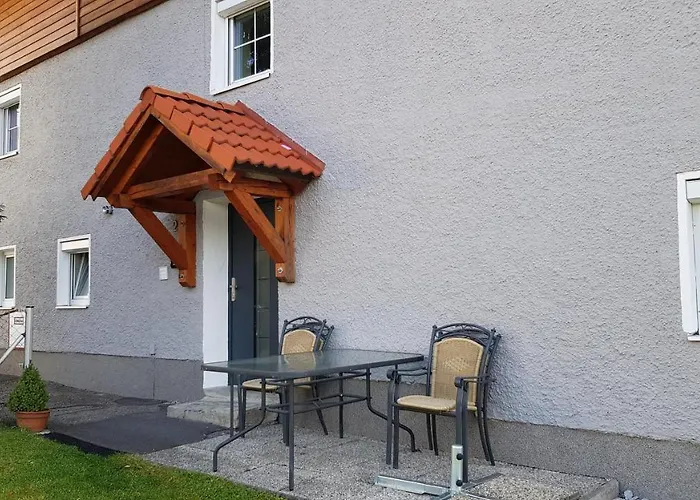 Mayerhofer House